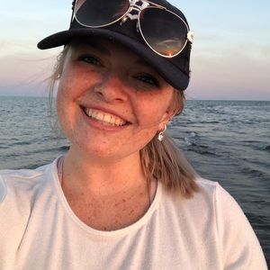 Meet your Posher, Brittany